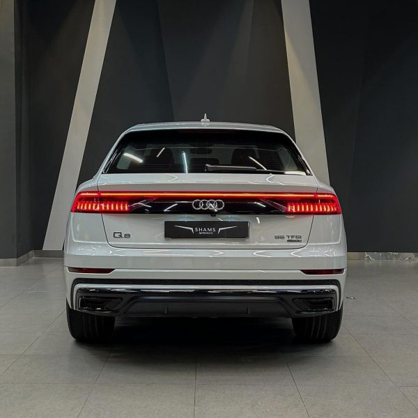 Audi Q8, 2021 - Image 3