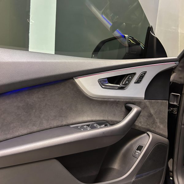 Audi Q8 S-Line, 2020 - Image 5
