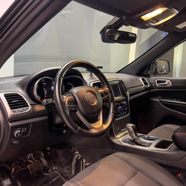 Jeep Grand Cherokee 2019 - Image 4