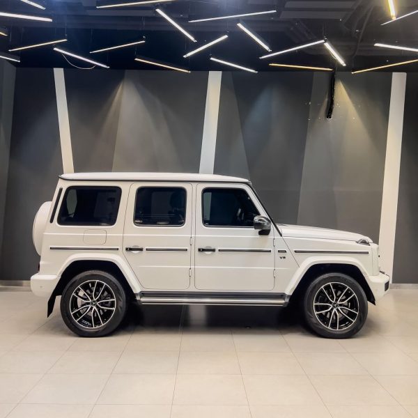 Mercedes Benz G500 - Image 3
