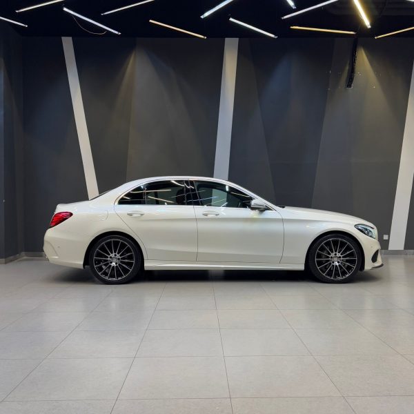 MERCEDES- BENZ 2015 - Image 3