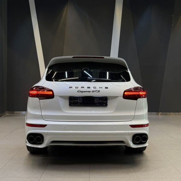 Porsche Cayenne GTS 2016 - Image 4