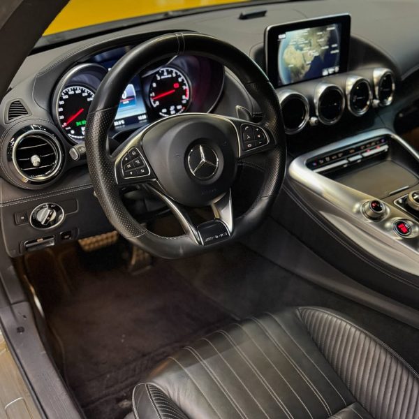 Mercedes Benz GT AMG 2017 - Image 6