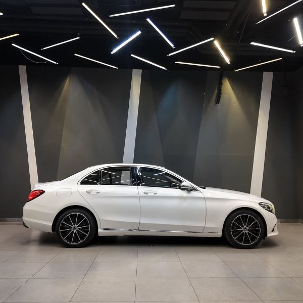 Mercedes-Benz C200, AMG 2019, - Image 4
