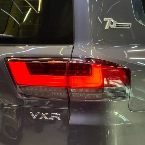 Toyota Land Cruiser VX-R Twin Turbo, 2022 - Image 6