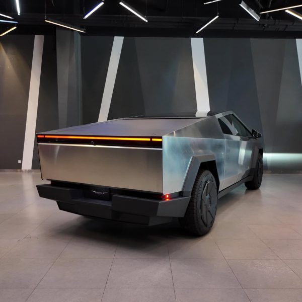 Cybertruck Series 2025 - Image 10