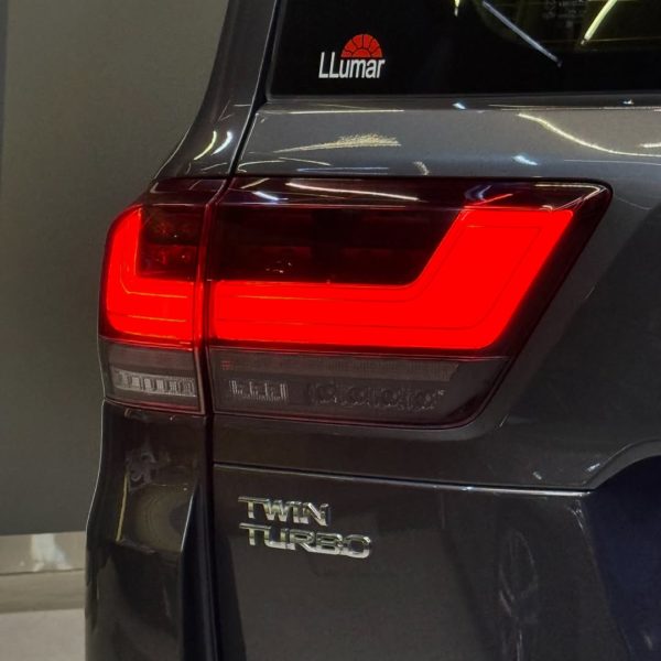 Toyota Land Cruiser VX-R Twin Turbo, 2022 - Image 5