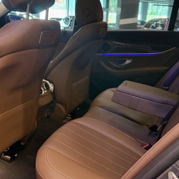Mercedes E200, 2021 - Image 9