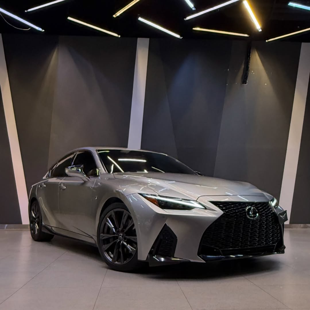 Lexus IS350 F Sport 2023