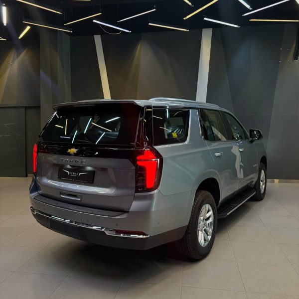 Chevrolet Tahoe, 2025 - Image 3