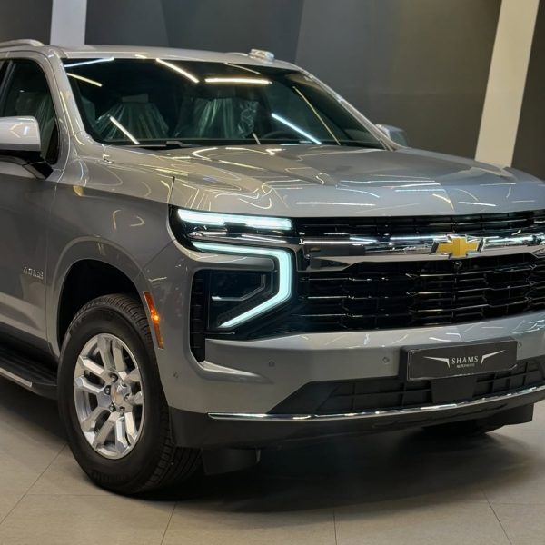 Chevrolet Tahoe, 2025 - Image 2