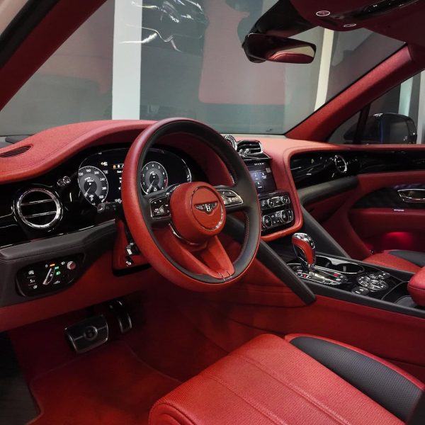 Bentley Bentayga, 2022 - Image 6