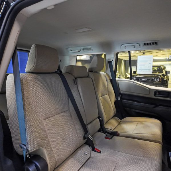 Toyota Land Cruiser Prado, 2025 - Image 12