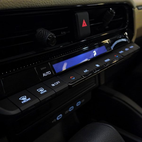 Toyota Land Cruiser Prado, 2025 - Image 7