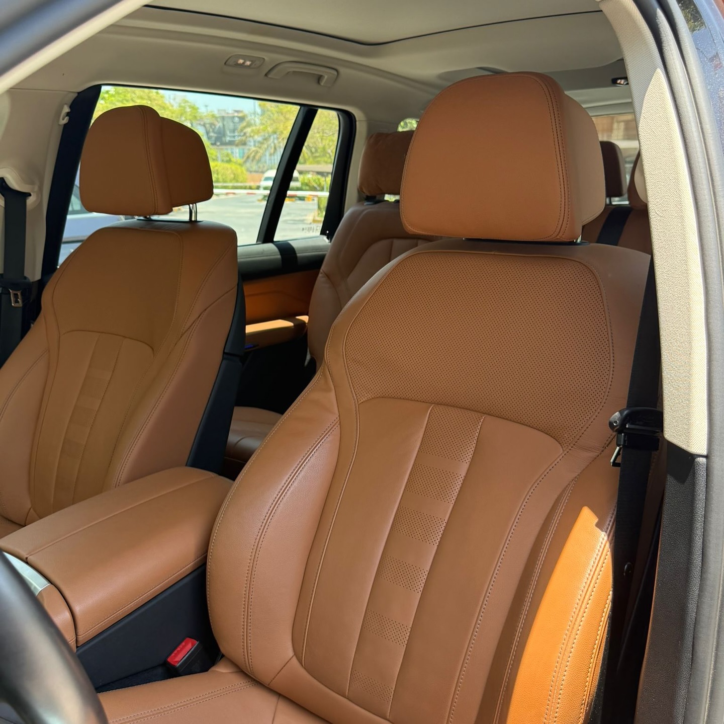 BMW X7- 40i, 2022 - Image 3